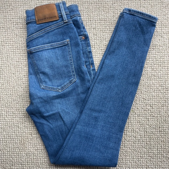 Aritzia denim forum - Picture 1 of 1